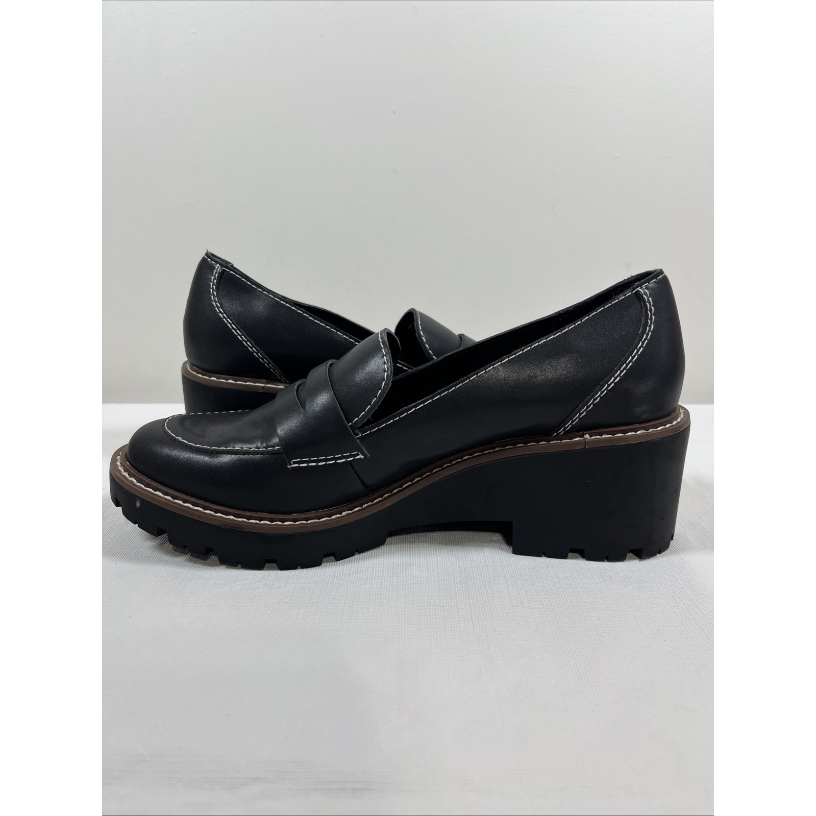 Blondo Dulce Womens 8.5m Waterproof Loafers Black Leather Chunky Platform Y2k — image 8 of 8